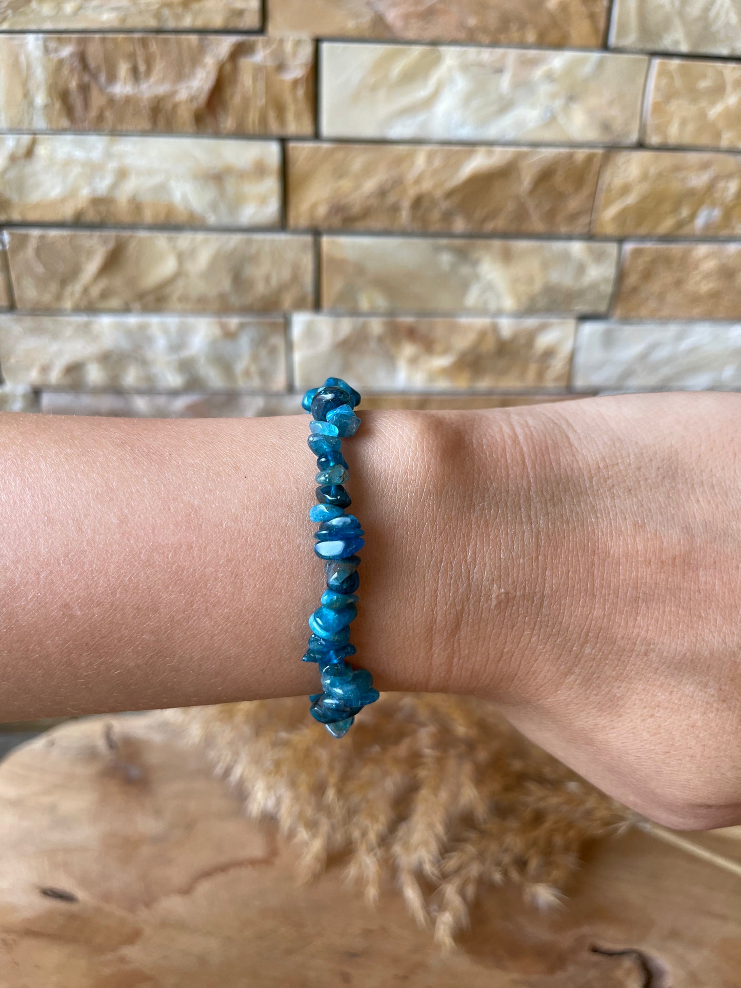 Splitterarmband blauer Apatit