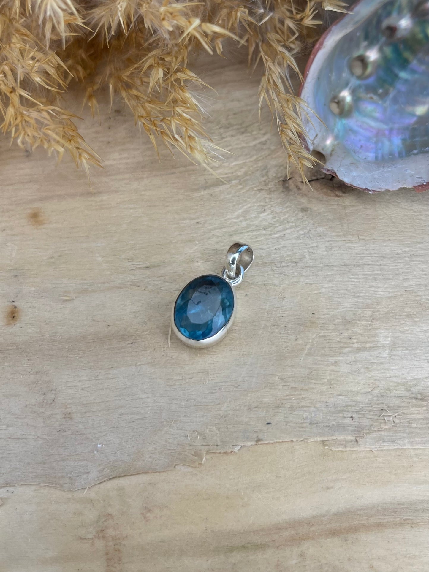 Fluorit blau Anhänger facetiert 925 Silber