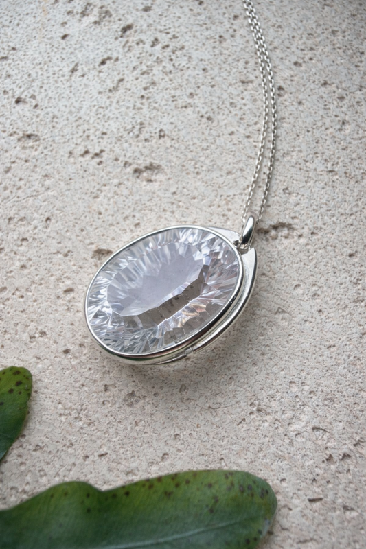 Filigrane Echtsilber Bergkristall Halskette Naturstein