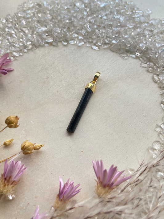 Schwarzer Turmalin Anhänger (925 Silber, vergoldet)