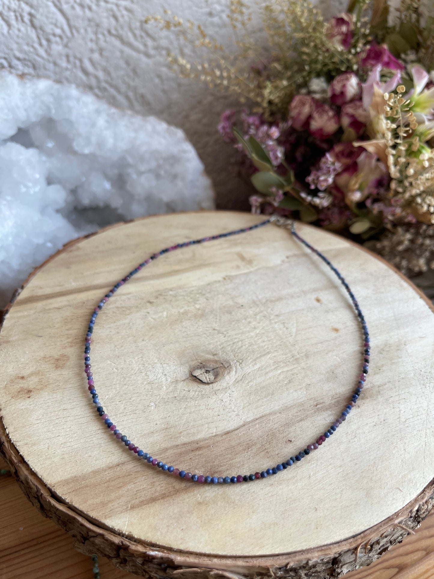 Edelstein Halskette Rubin-Saphir facettiert