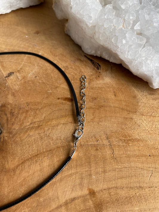 Bergkristall Spitze Getrommel Halskette