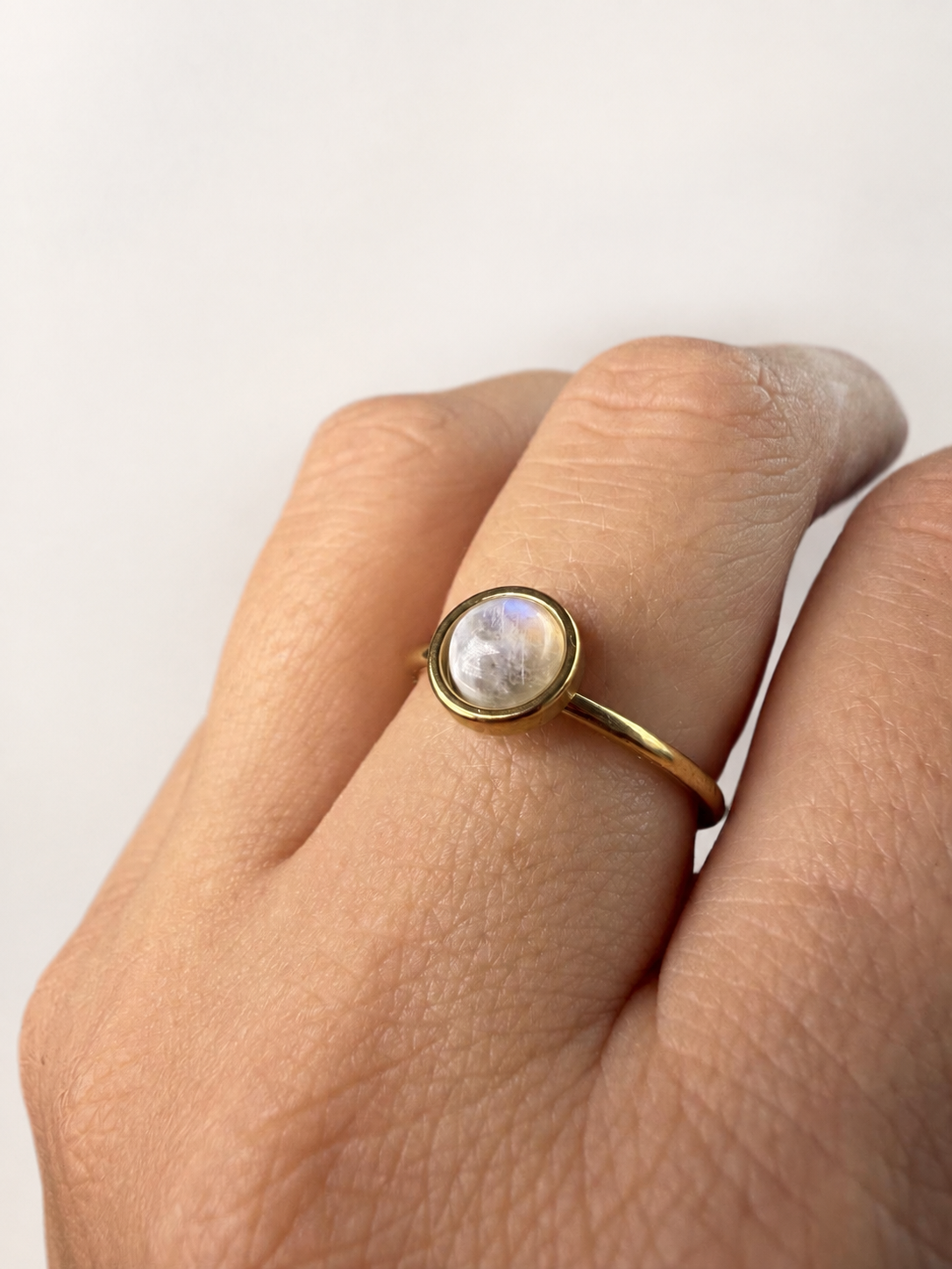 Moon Glow – Mondstein Ring