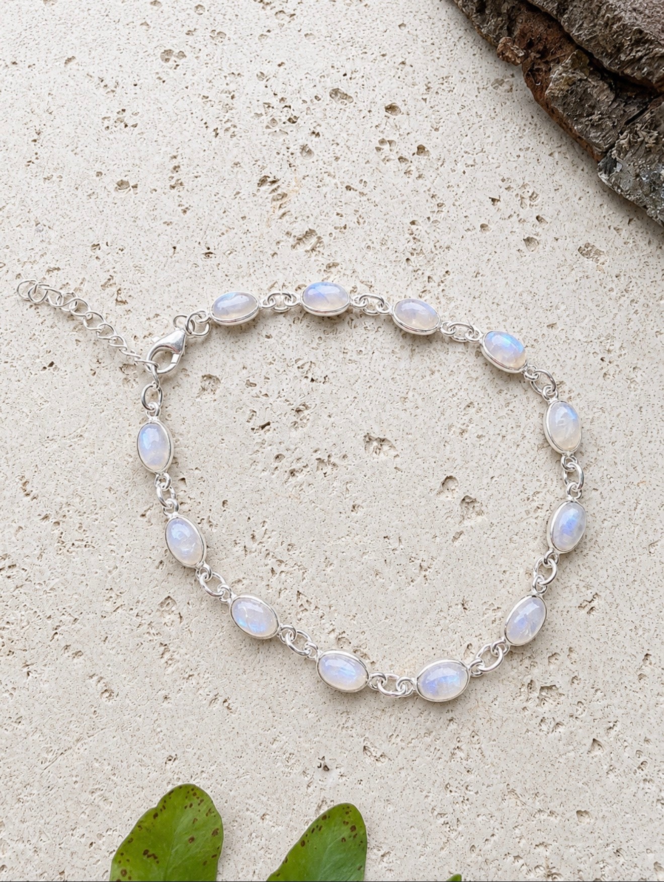 Filigranes Regenbogenmondstein Armband (925 Silber)