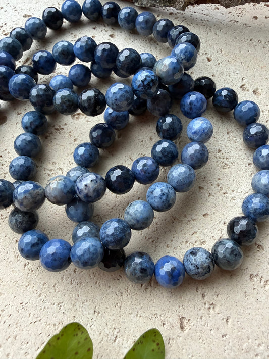 Dumortierit Armband 8 mm facettiert – Naturlichtmagie