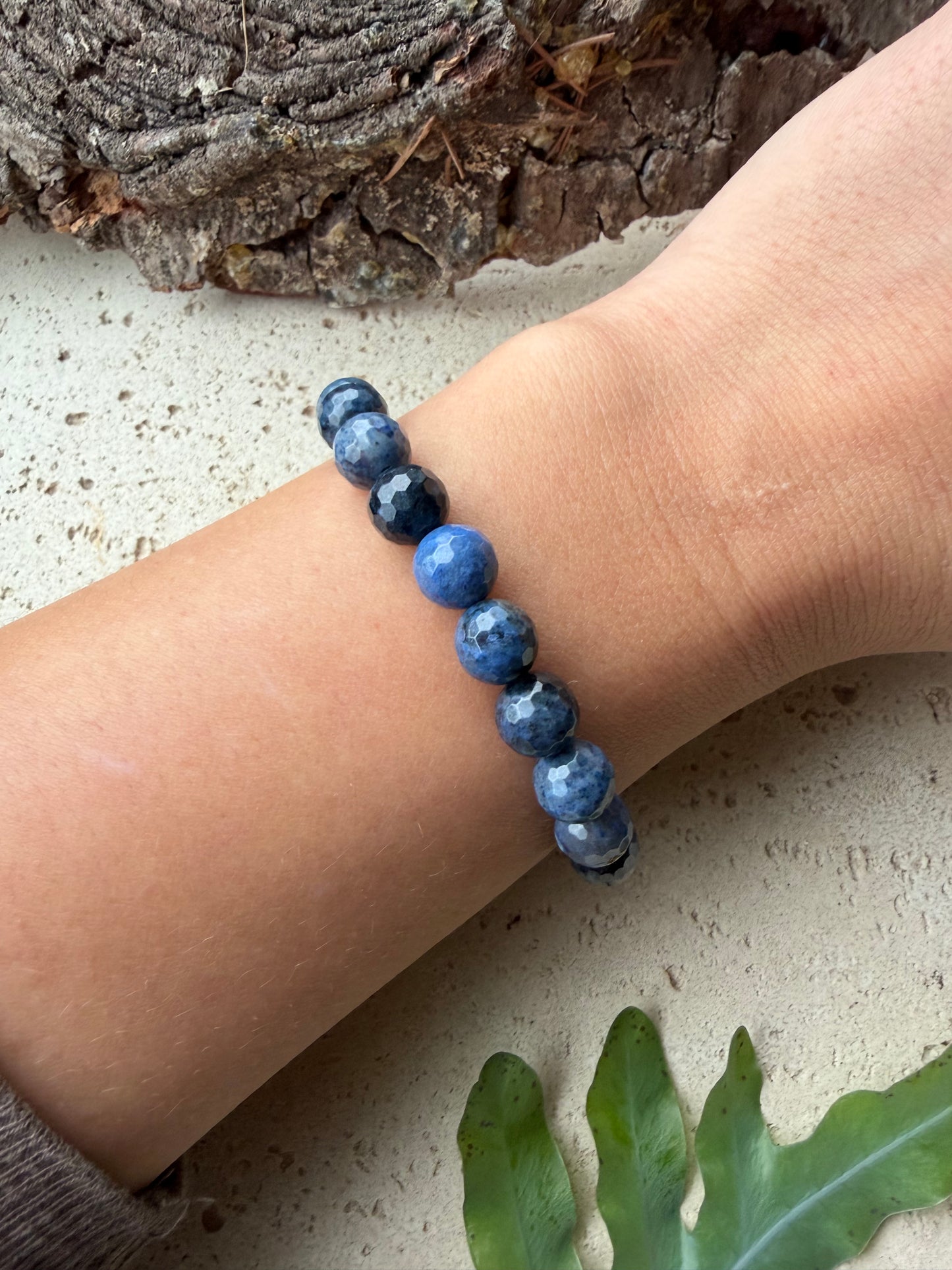 Dumortierit Armband 8 mm facettiert – Naturlichtmagie