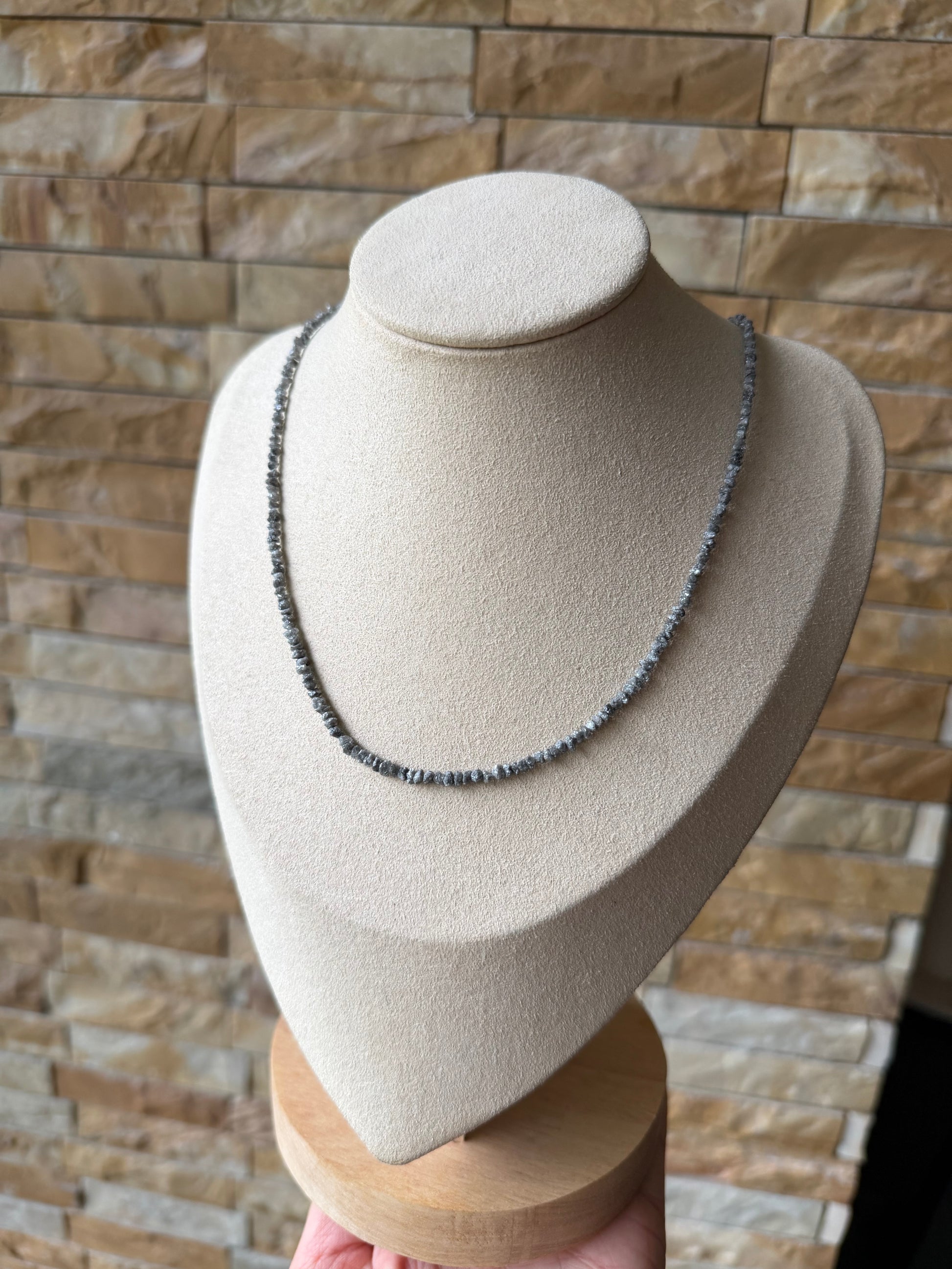 Roh-Diamant Splitterkette mit 925 Silber Karabinerverschluss – Naturstein, Naturlichtmagie