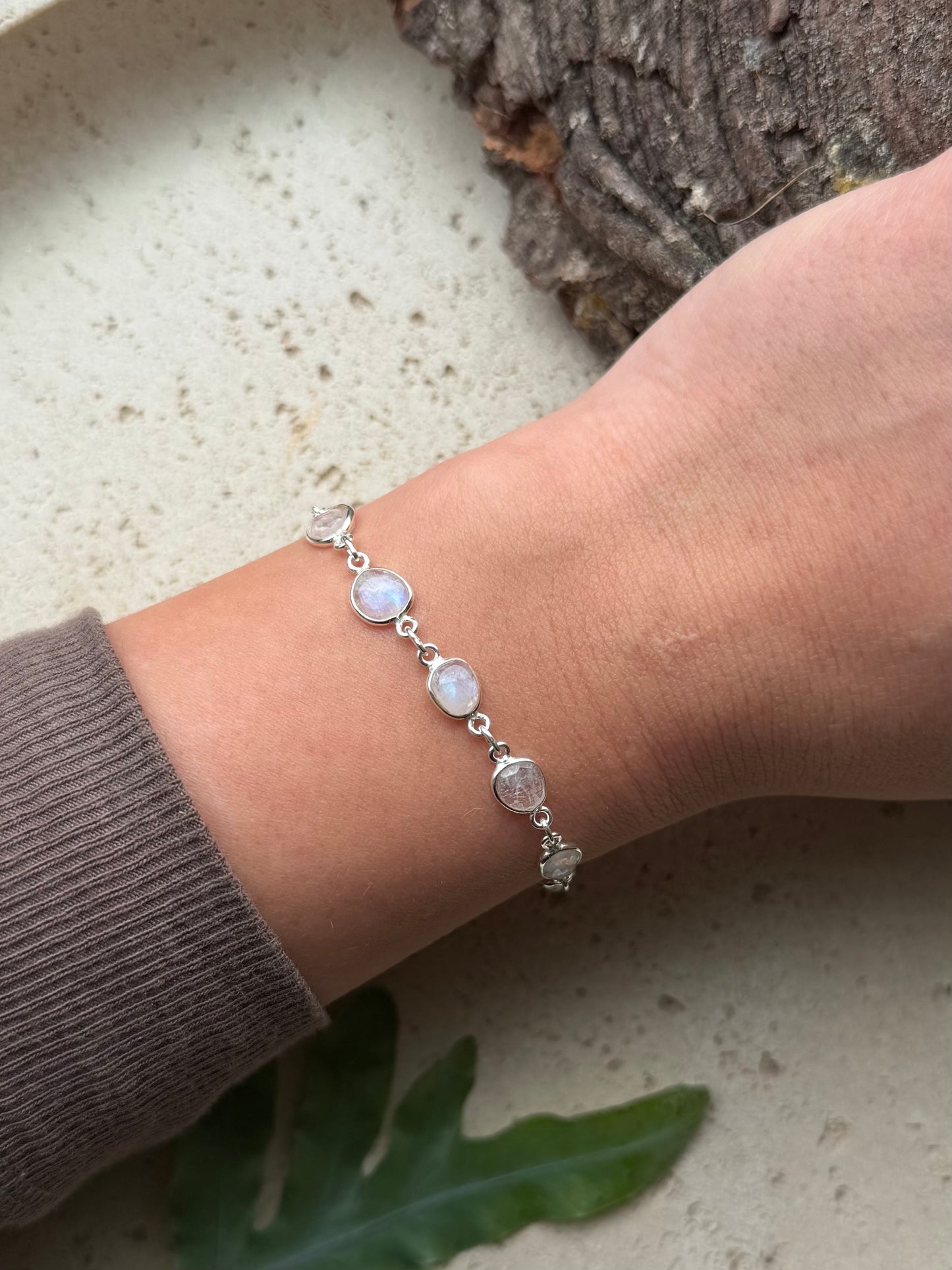 Regenbogen-Mondstein Armband (925 Silber)