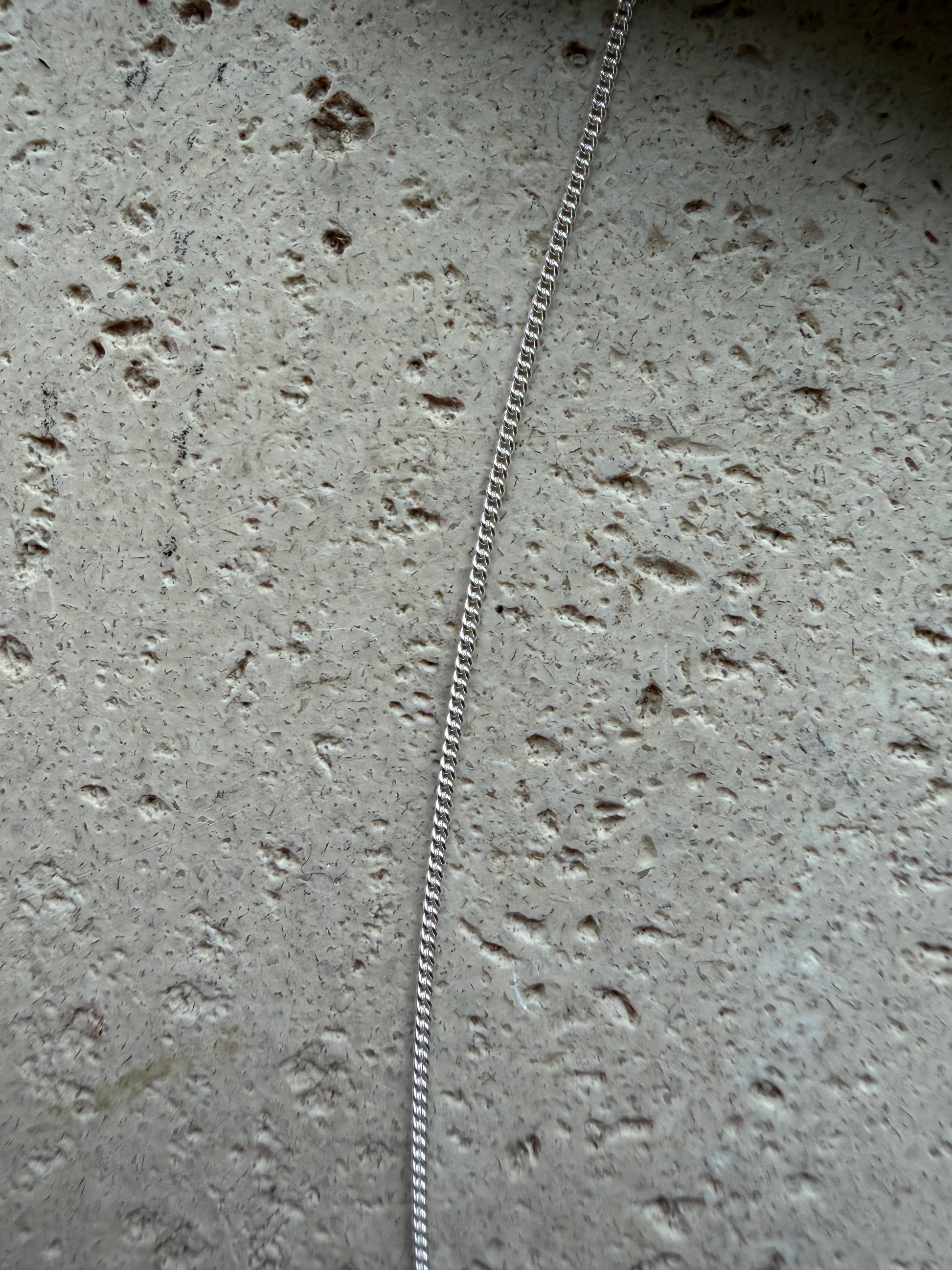 Filigrane Halskette aus 925 Sterling Silber, glatt, 45–50 cm