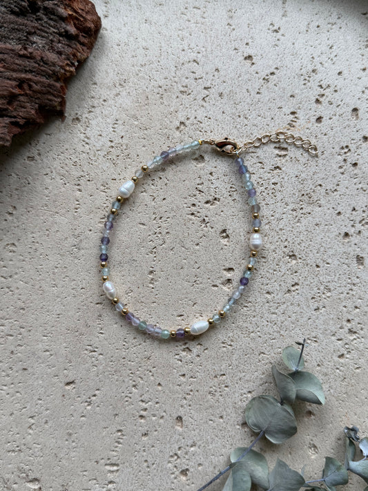 filigranes Fluorit Süßwasserperle Armband gold Naturstein