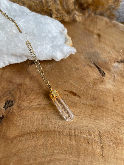 Edelstein Spitze Halskette Gold