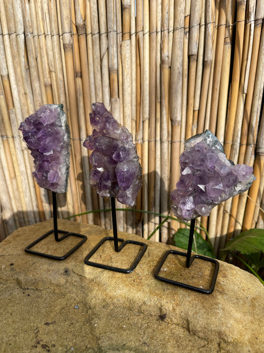 Amethyst auf Ständer