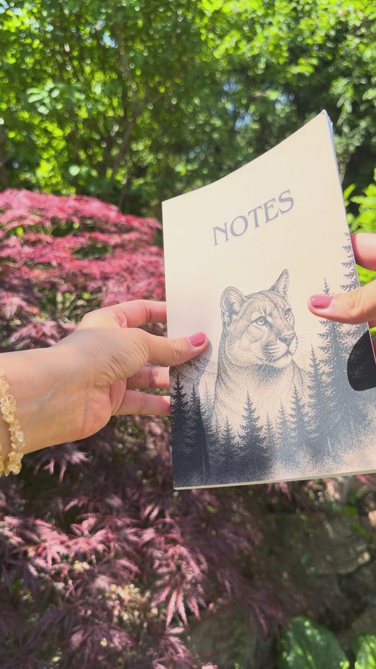 Krafttier Puma Notizbuch – Natur Journal mit Waldtier-Motiv (liniert)